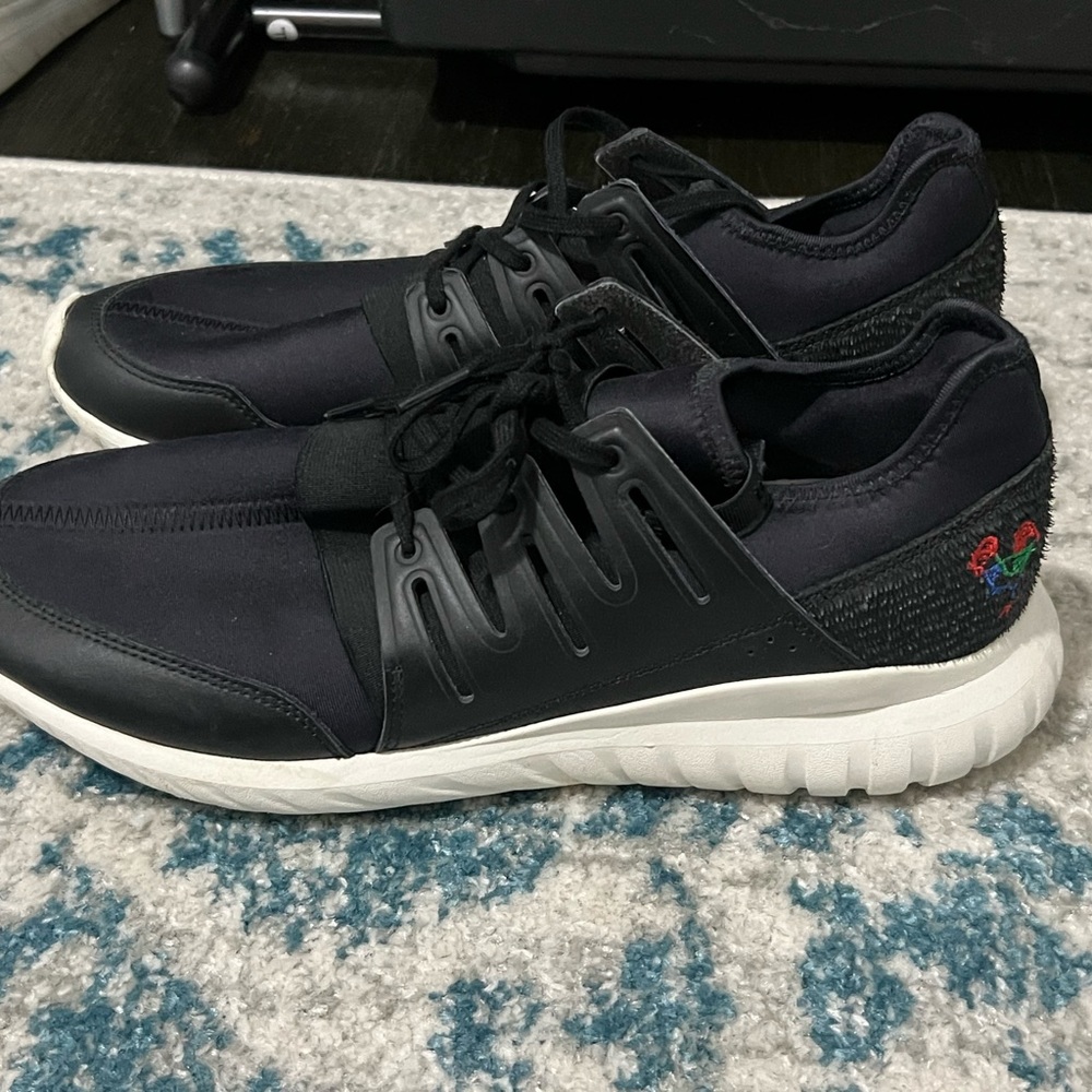 Adidas Tubular Radial CNY shoes